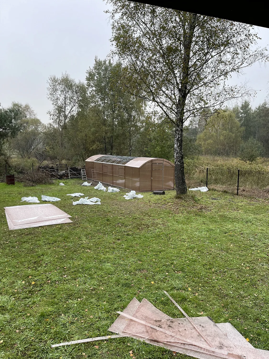 Dlaczego możesz nam powierzyć montaż swojej szklarni?